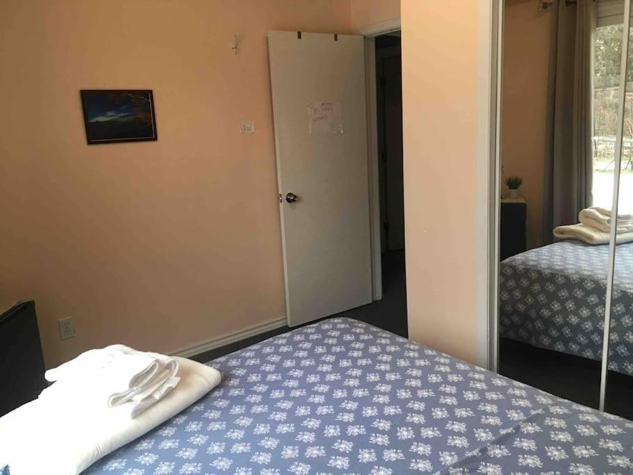 Freeda'S Place Торонто Экстерьер фото