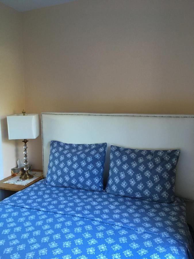 Freeda'S Place Торонто Экстерьер фото