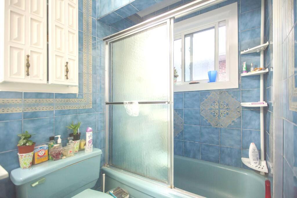 Freeda'S Place Торонто Экстерьер фото